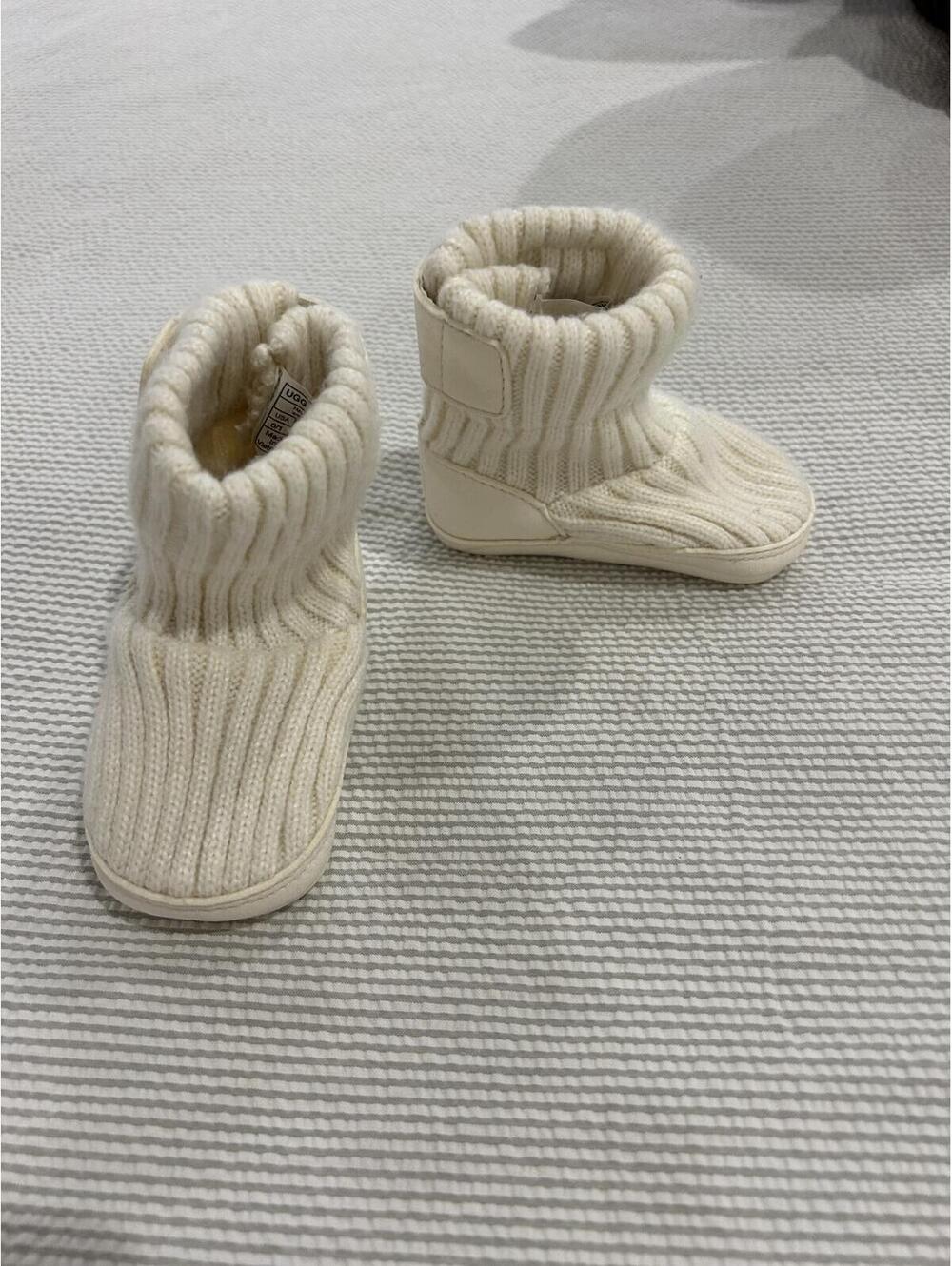 UGG Baby Skylar Knit Booties Cream Slip-Resistant so 0/1